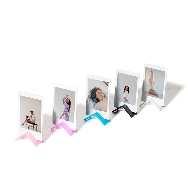 Elegante Porta Biglietti in Acrilico Porta Medaglie Badge Porta Foto Card Stand Holder Rack per Scrivania Scaffale Posizionamento Card