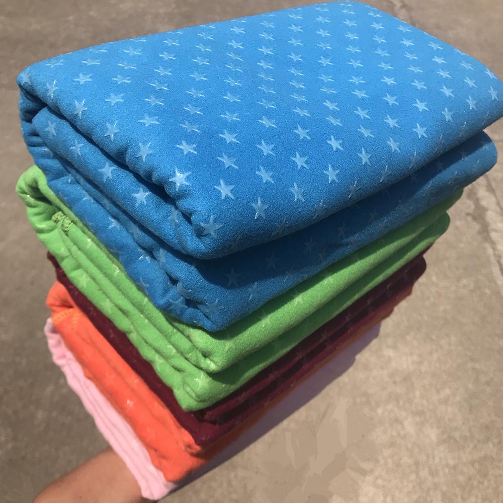 Star Pattern Yoga Towel Absorbent Yoga Blanket Non Slip Yoga Cloth for Pilates Yoga
