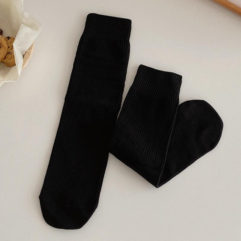Stacked socks women's autumn and winter solid color mid-tube cotton socks Korean version ins trendy simple and versatile stockings