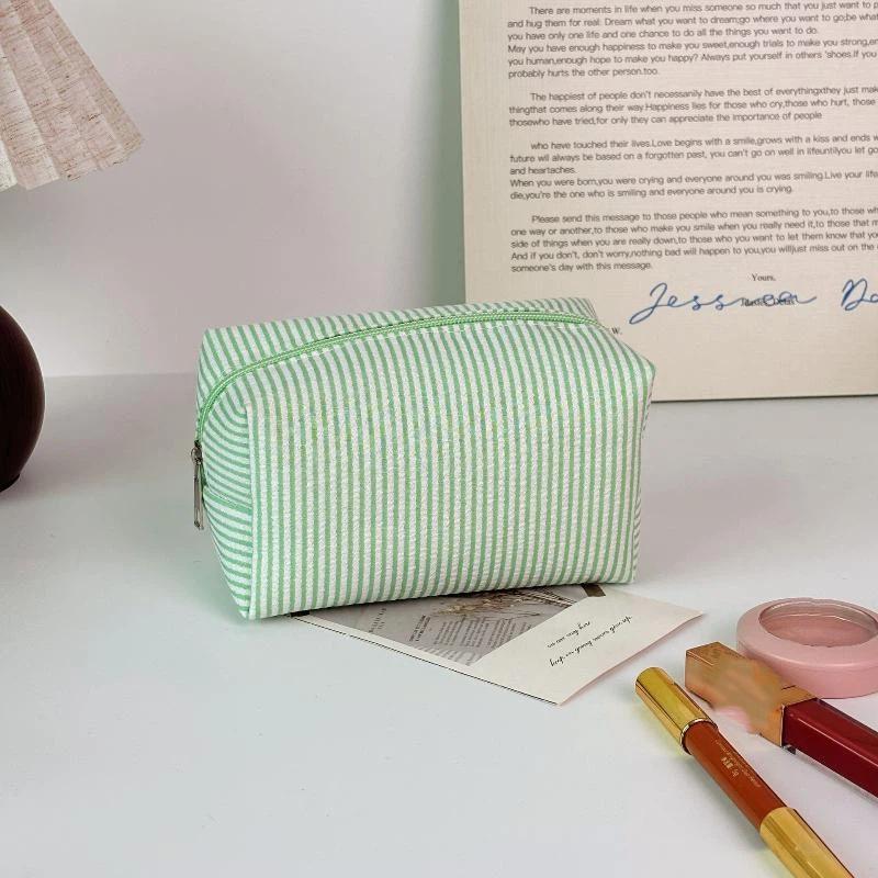 Fashion Women Stripfashion Women Sed Cosmetic Bags Striped Storage Make Up Bags For Women Lady With Zipper Travel Bag Makeup Bag