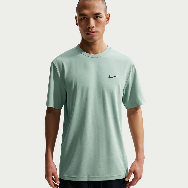 

Nike Men s Breathable Short Sleeve Knit Shirt XXL