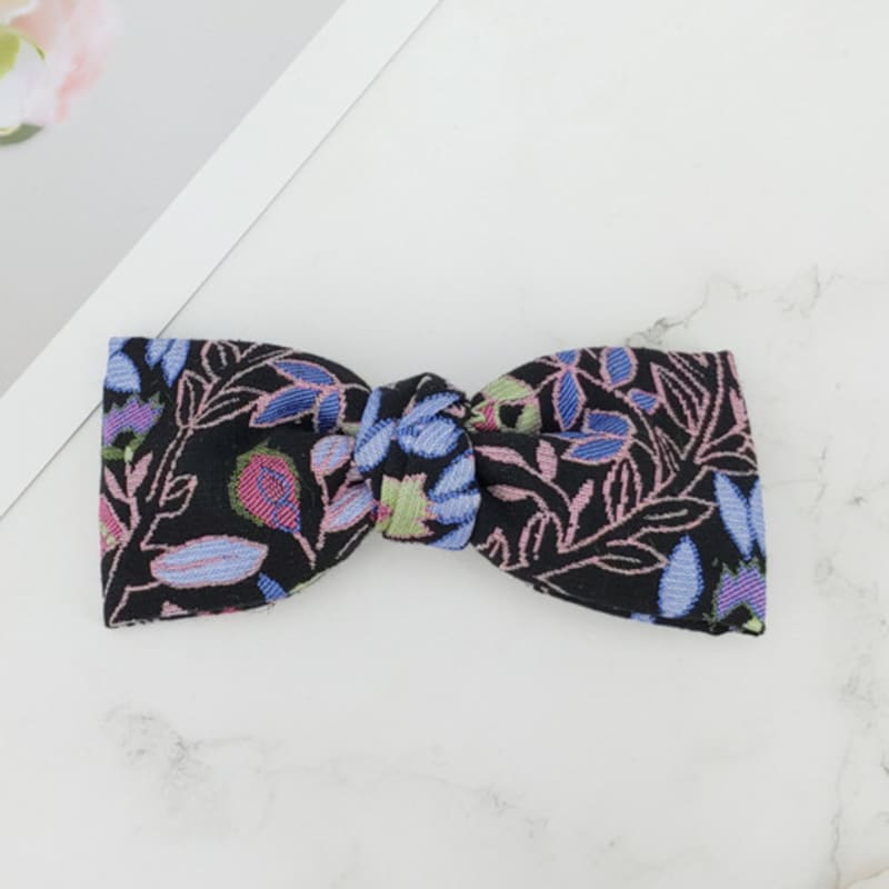 

MAIA Rose Jacquard Ribbon Pin - Blue Purple FREE