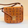 [Pre-Owned] Pasetia Visetos Monogram Coated Canvas Crossbody Bag - Very Good #1B8C7XQ