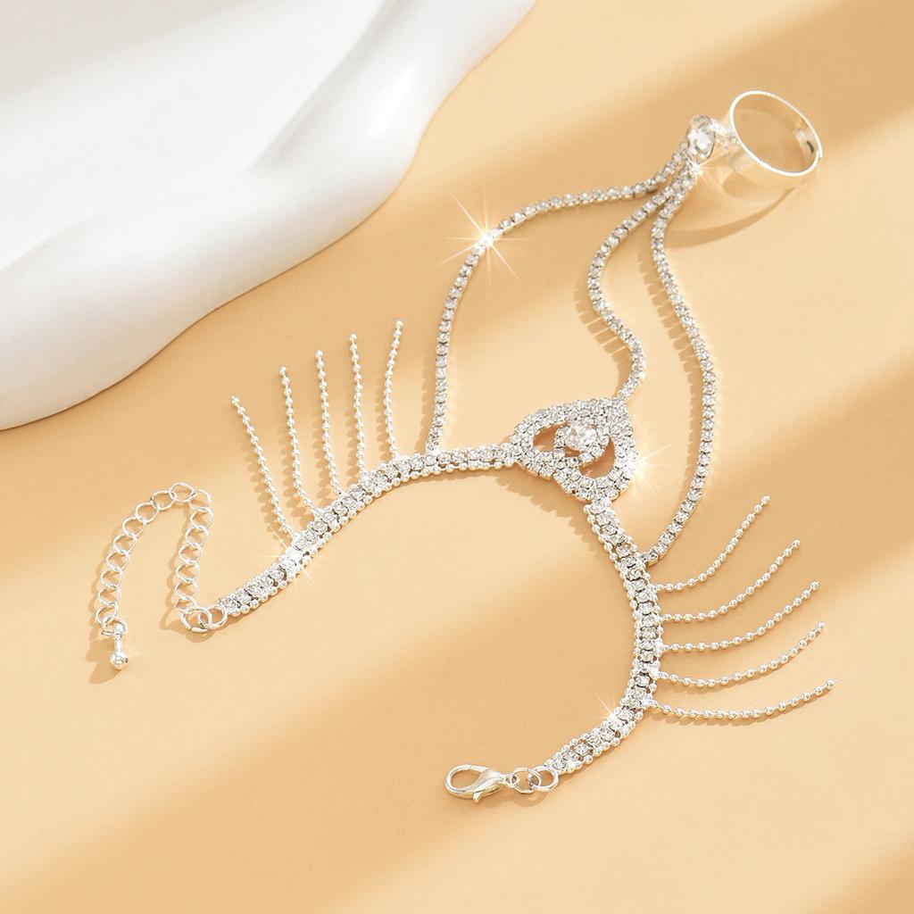 Super Flash Diamond-Encrusted Butterfly Bracelet French Light Luxury High-End Temperament Bracelet Ring Integrated Fashion Accessories