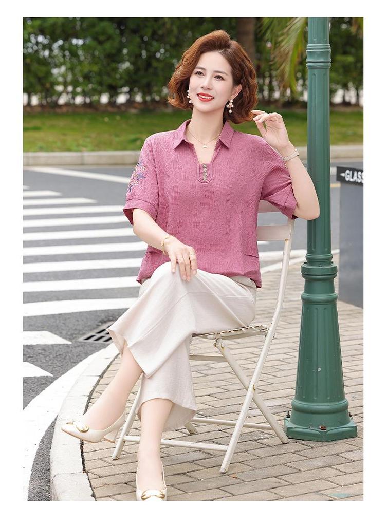 Casual Cotton Linen Short Sleeve T-shirt for Women - Loose, Breathable Summer Top with Lapel for Middle-aged and Elderly.