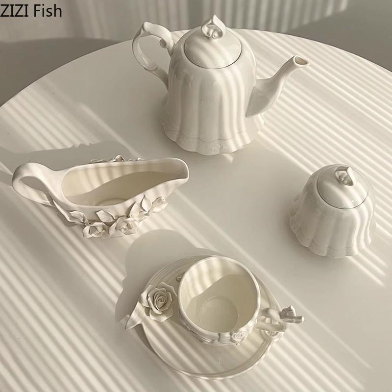 Camellia Flower Relief Ceramic Tissue Box Flower Decorative Paper Towel Case Coffee Table Desktop Tissue Boxes Modern Home Decor