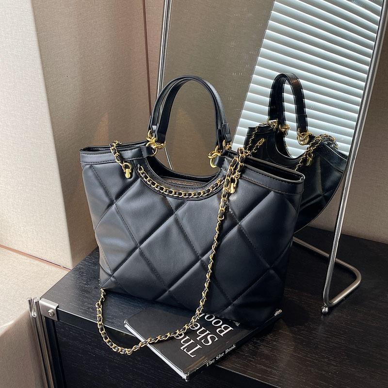 New Fashion Rhombus Large Capacity Tote Bag Women's Premium Shoulder Bag Casual Portable Underarm Bag