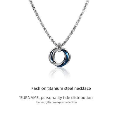 Stylowy naszyjnik z zawieszką z tytanowej stali z potrójnym pierścieniem dla mężczyzn i kobiet - Dodatek łańcuszkowy do swetra inspirowany hip-hopem