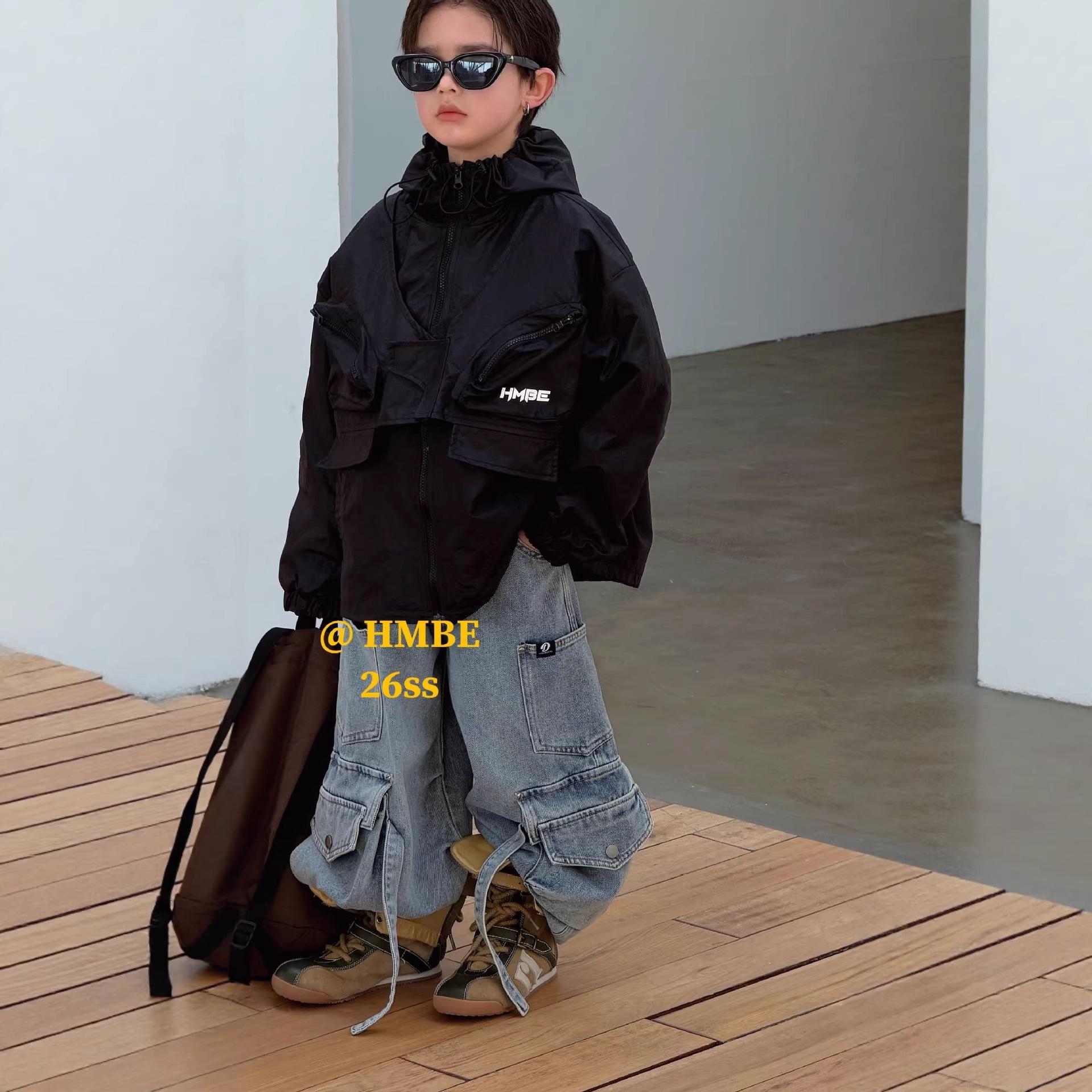 

Весняна вітровка 2025 для хлопчиків та дівчаток: Стильний, Вітрозахисний, З капюшоном для весни/осені чорний