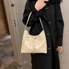 2023 Winter New Korean Underarm Large Capacity Bag Women Fashion Commuter Tote Bag Solid Color Versatile Single Shoulder Bag Urban Minimalist Style