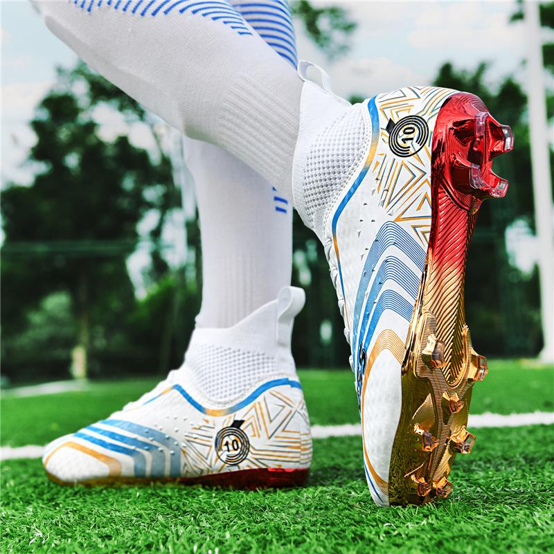 NEW Soccer Men Professional Teenager Outdoor Lightweight Football Shoes Comfortable Grass Breathable Lace-up Football Boots