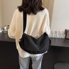 Casual Bag Women's Autumn and Winter New Popular Shoulder Bag Large Capacity Class Commuter Crossbody Dumpling Bag