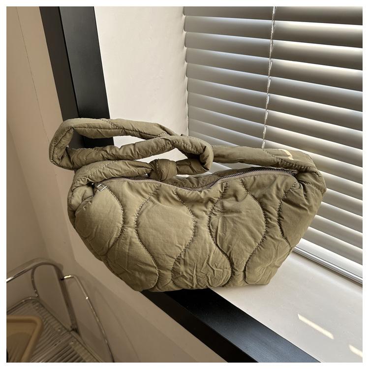 Large Capacity Women's Crossbody Bag Soft Cott-padded Jacket Bag Lightweight Waterproof Dumplings Bag For Women