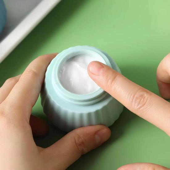4Pcs 40ML Silicone Travel Bottle with Clear PVC Bag Leak Proof Reusable Facial Cream Lotion Sunscreen Storage Jar Portable Refillable Empty Toiletries
