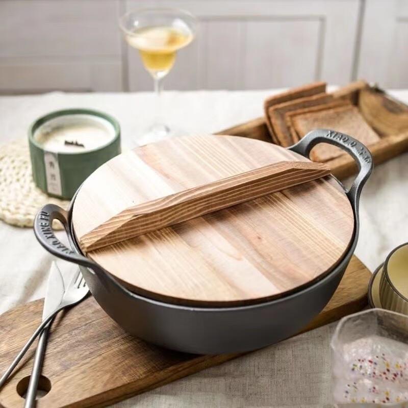 Dibraun 32cm Thickened Cast Iron Stew Pot