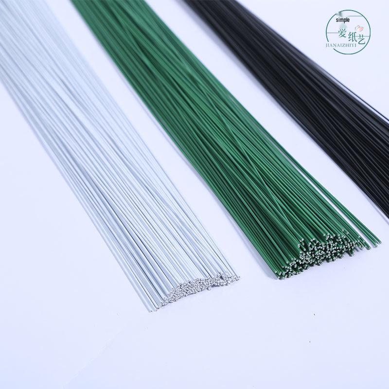 Plastic-Coated Floral Iron Wire for DIY Projects and Baking (Black, White, Green)