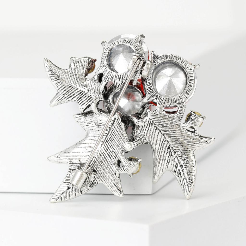 Christmas Fruit Themed Brooch, Fashionable Jewelry Accessories For Women, High-Value Holiday Accessories, Preferred Christmas Gift For Friends