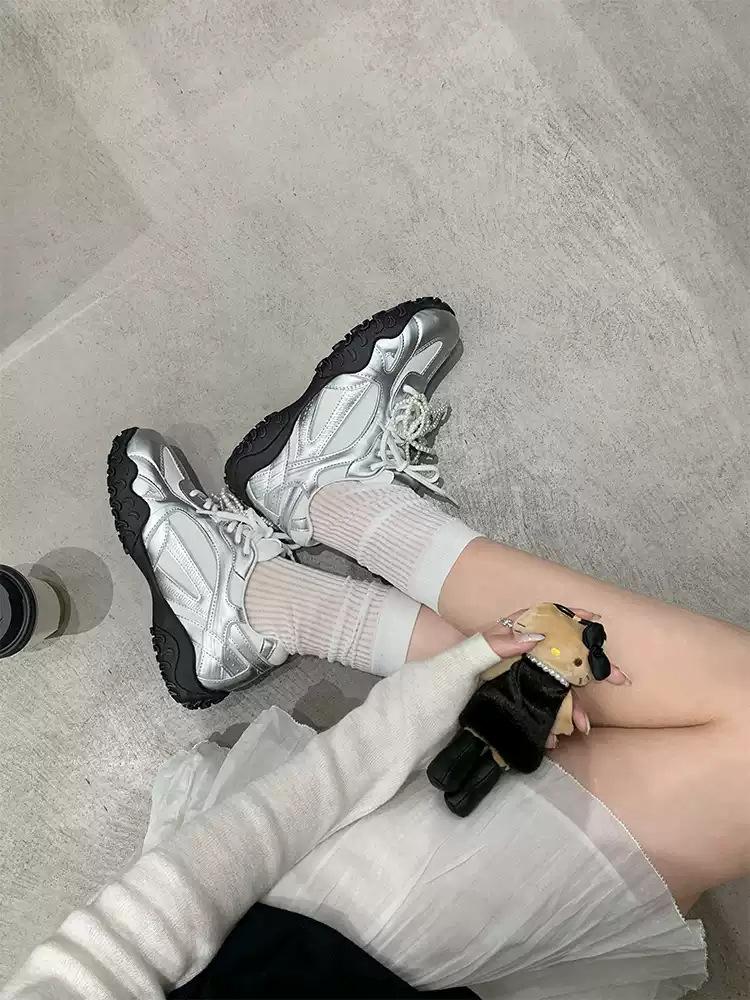 

[Su Yinyin of the same style] Original crescent sole~ lace pearl belt inner height increase casual Forrest Gump shoes women s German training shoes 40