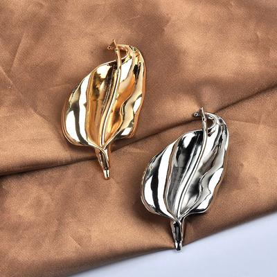 Spilla vintage in metallo con foglie di iris, per donne, spilla unica e delicata, accessorio per gioielli da festa