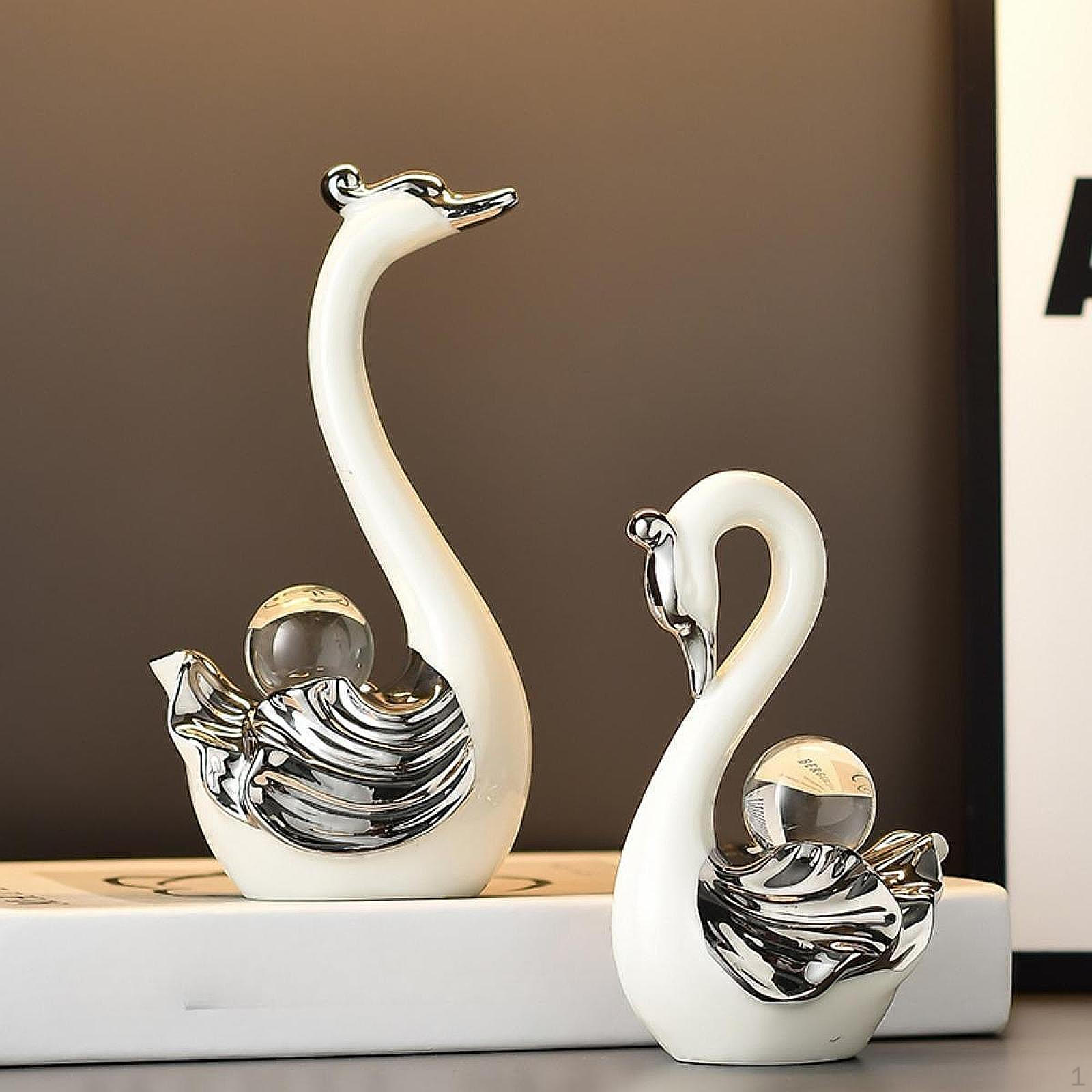

2 штуки Скульптура лебедя Статуетка тварини Ремесла Декорація Колекція Художній твір Прикраса Керамічна фігурка білий