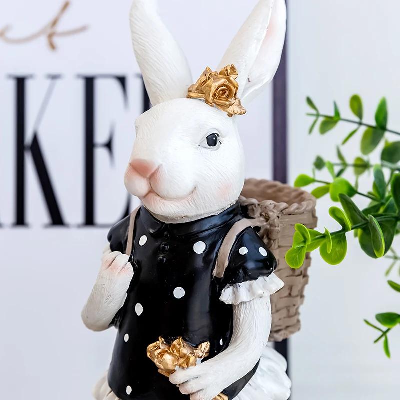 Creative Pastoral Palace Rabbit Family Decoration Home Ornaments Bedroom Living Room Porch Easter Bunny Resin Crafts Kid Gift