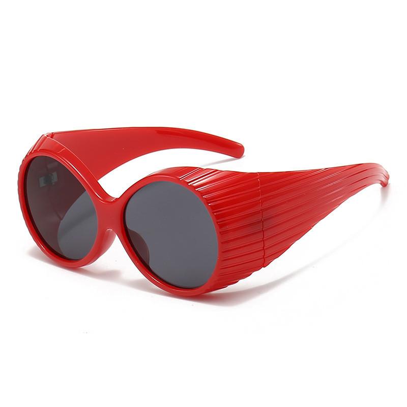 

2023 New Retro Oval Sunglasses European And American Personality Oversized Frame Catwalk Fashion Shades Women Ins Style Black Lens Red Frame StyleH