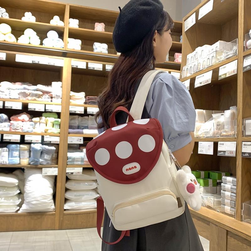 Casual Student Bag with Flap Pocket for Women High Quality Bags with Soft Back Zipper Designer Backpack