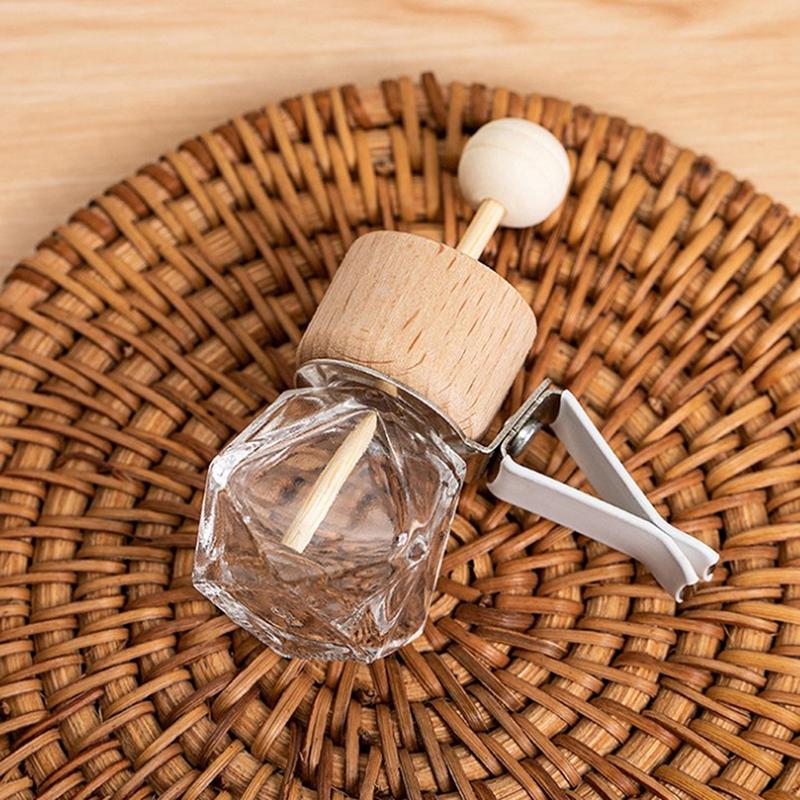 1 PC Car Air Outlet Freshener Diffuser Empty Perfume Clip Bottle Pendant Essential Oil Car Fragrance Hanging Ornament