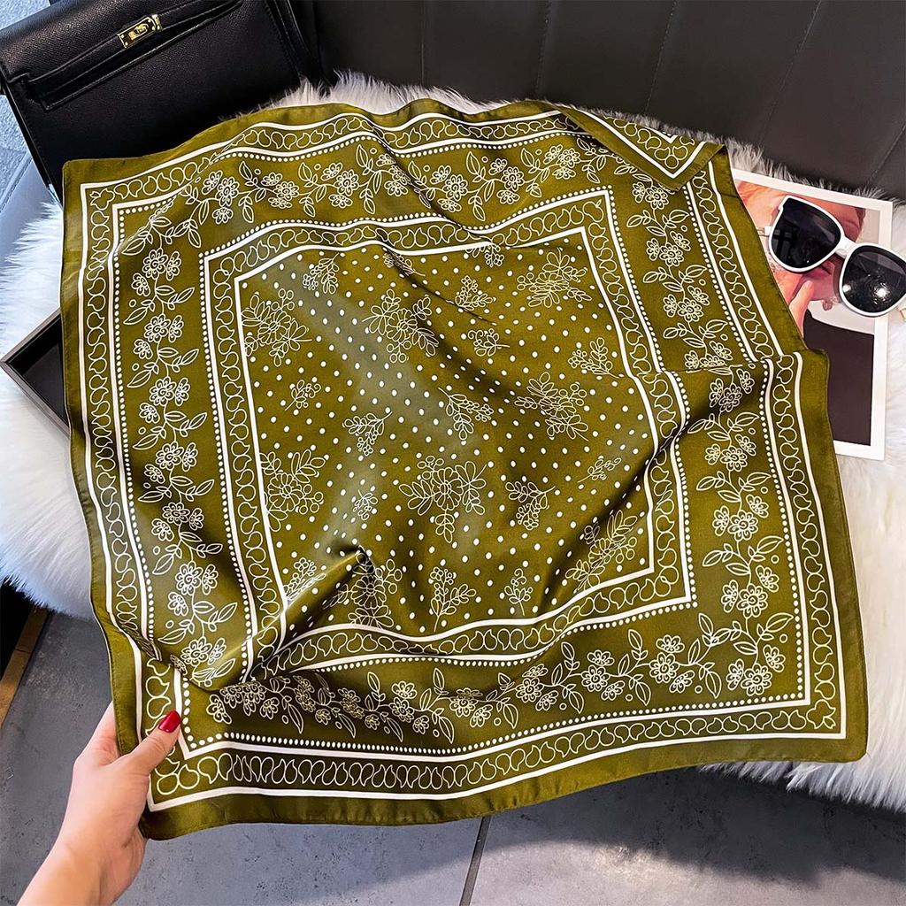 New Paisley Print Silk Scarf For Women Square Hijab Soft Neck Tie Female Fashion Decoration Silk Headscarf 70*70Cm Kerchief