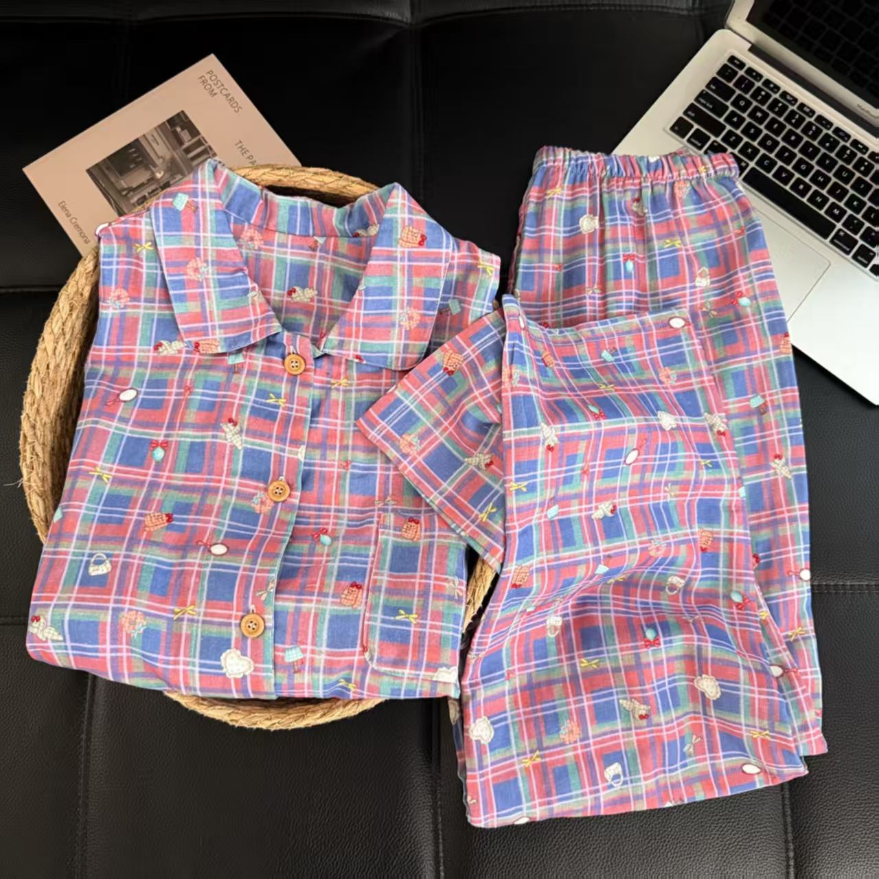 

Korean version of purple plaid simple style pajamas women s summer short-sleeved cardigan two-piece set loose and can be worn outside loungewear S