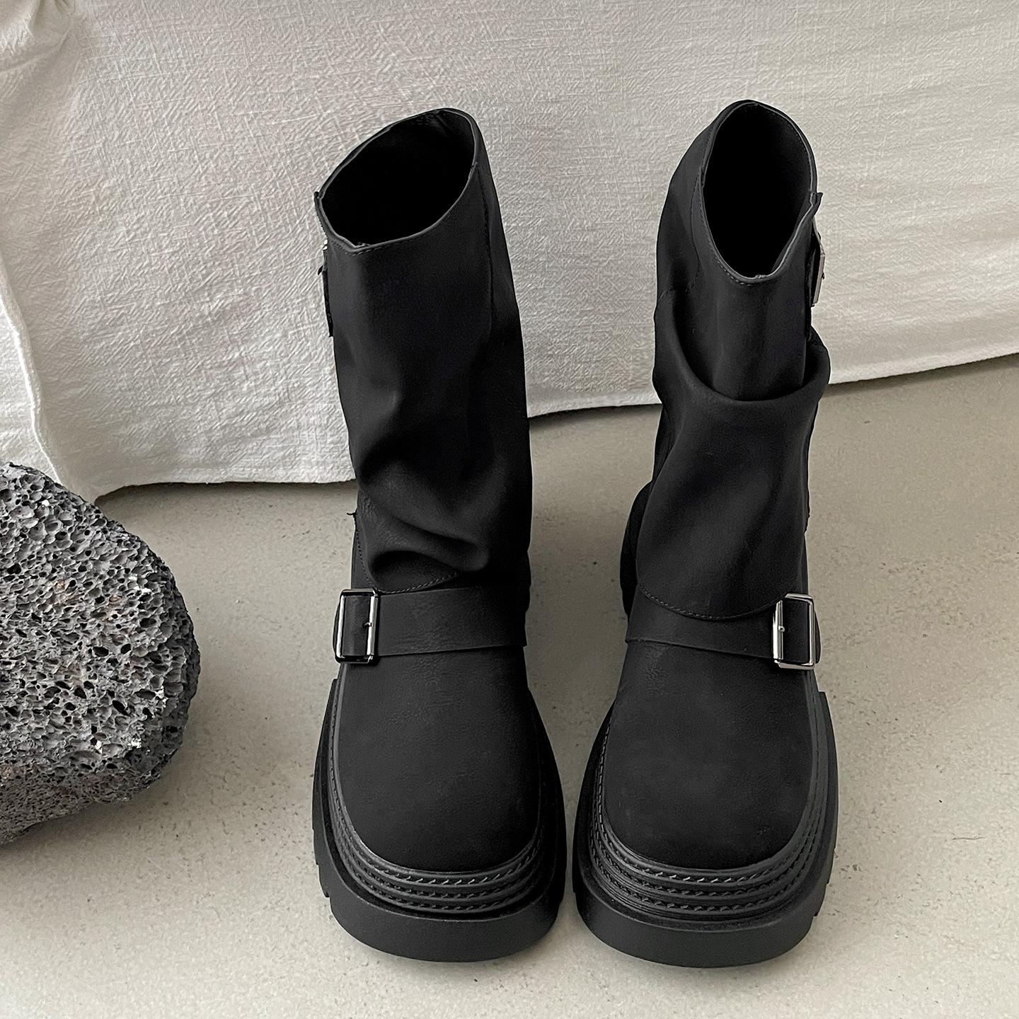 

Queen Fan Small Versatile Platform Martin Boots Women s 2025 New Summer Height Increasing Merard Short Boots 35 чёрный