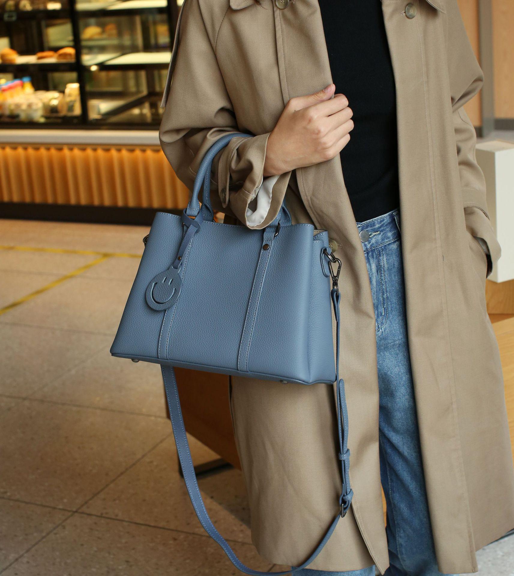 

Сумка через плечо из натуральной коровьей кожи 2024 года — элегантная высококачественная женская сумка, идеально подходящая для мам и свекровей среднего возраста