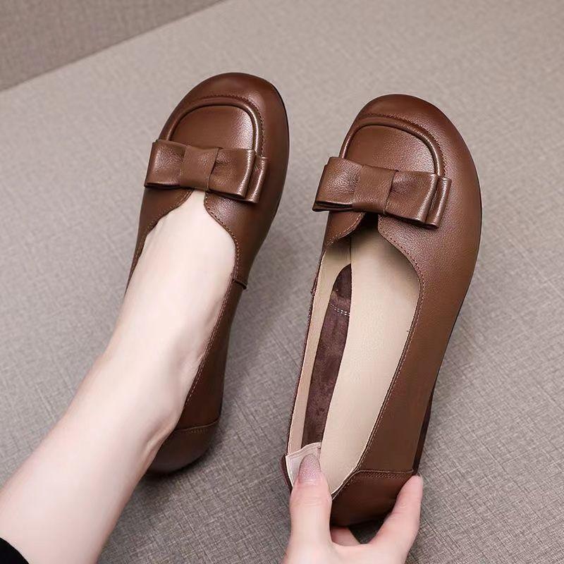 2026 Spring/Summer New Large Shallow Cowhide Soft Flat Women's Shoes
