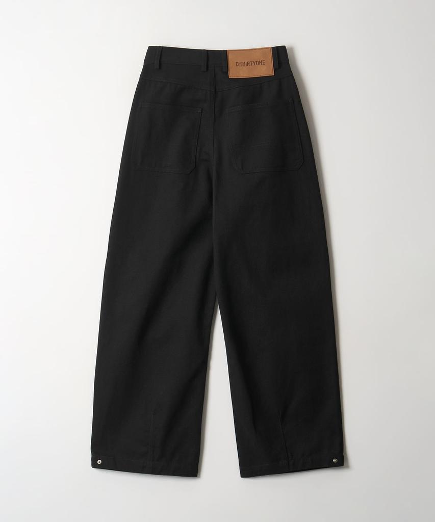 DTHIRTYONE Side-Snap Balloon Curved Pants (Black)