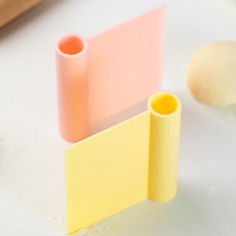 Assorted Color Plastic Pastry Scrapers Safe Edges Dishwasher Safe Colorful Kitchens Dough Tool For Home Cooking