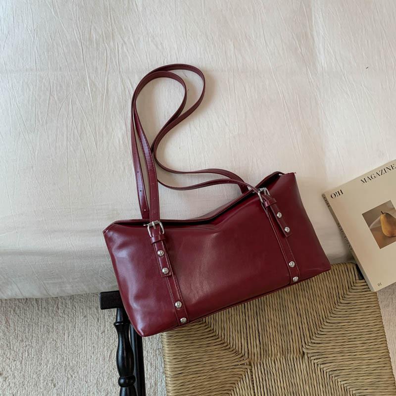 Retro bag women's large capacity 2025 new autumn and winter versatile simple shoulder bag premium texture commuter tote bag