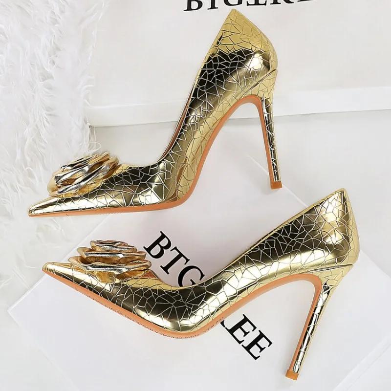 Fashion Silver Gold Flower Stone Patterned High-heeled Shoes European American Pointed Fashion Shopping Party Commuting Single Shoes 43