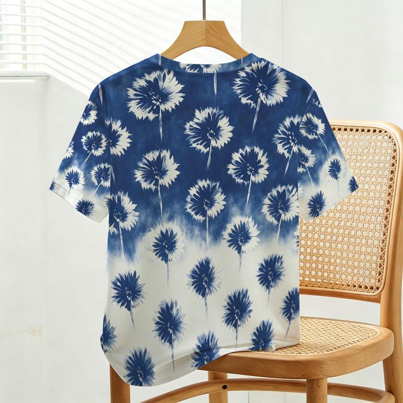 Women's Minimalist Blue & White Flower Print Short Sleeve T-Shirt Soft Loose Fit Summer Top, Versatile for Casual & Date Looks