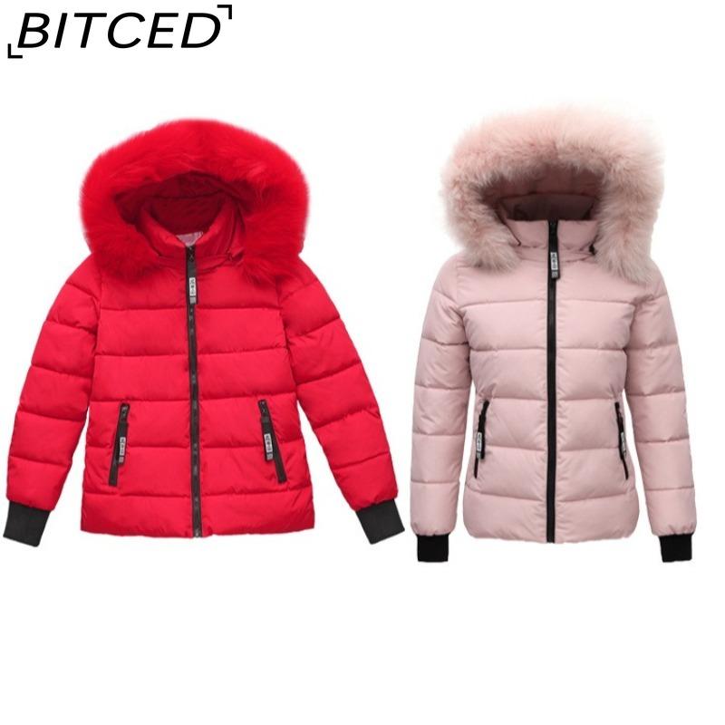 Płaszcz zimowy damski BITCED o krótkiej długości: Wąska pikowana kurtka bawełniana z dużym futrzanym kołnierzem