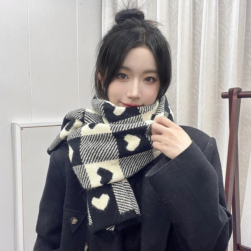 Love double-sided knitted scarf women's winter high-end checkerboard scarf, Korean version of versatile thickened warm scarf