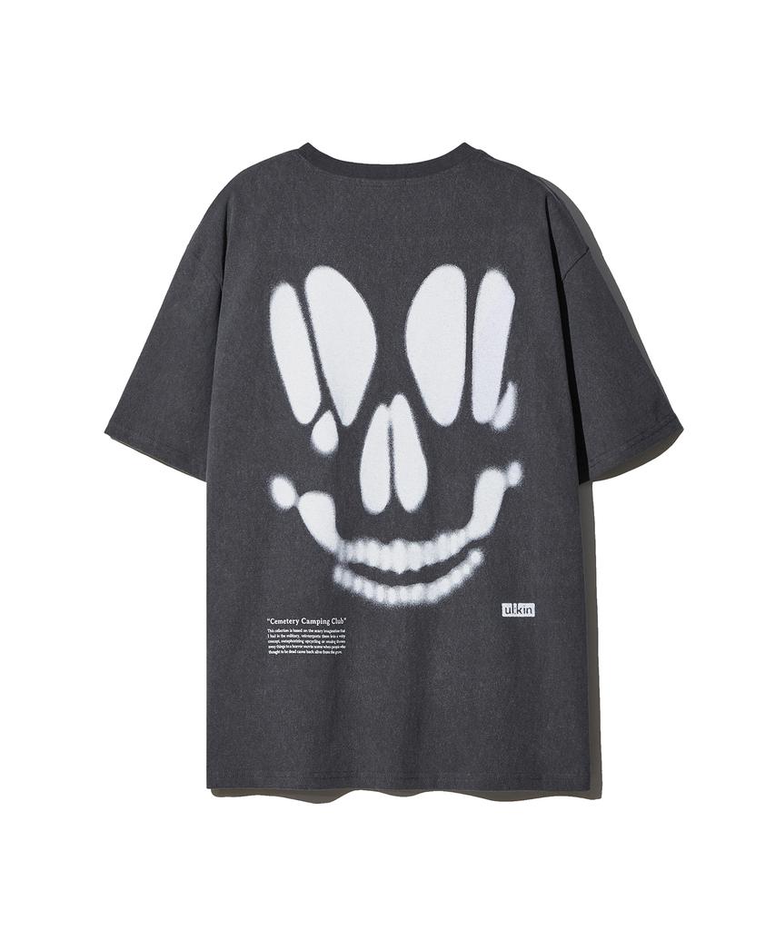 ULKIN Smudging Skull Graphic Short Sleeve T-Shirt_Charcoal
