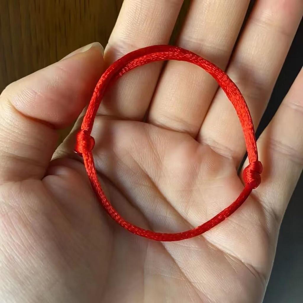 Bracelet en bois de pêche et noyer avec fil rouge pour tous les âges et tous les signes du zodiaque