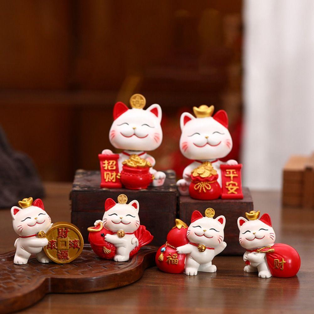 Japanese Lucky Cat Figurines Creative Car Ornaments Gifts Auto Interior Ornament  Office
