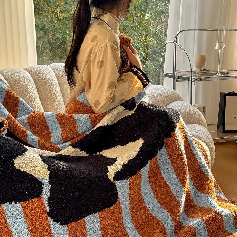 Luxury Cartoon Animals Panda Knitted Blanket Striped Sofa Blanket Shawl Office Nap Blanket Decoration Accessories
