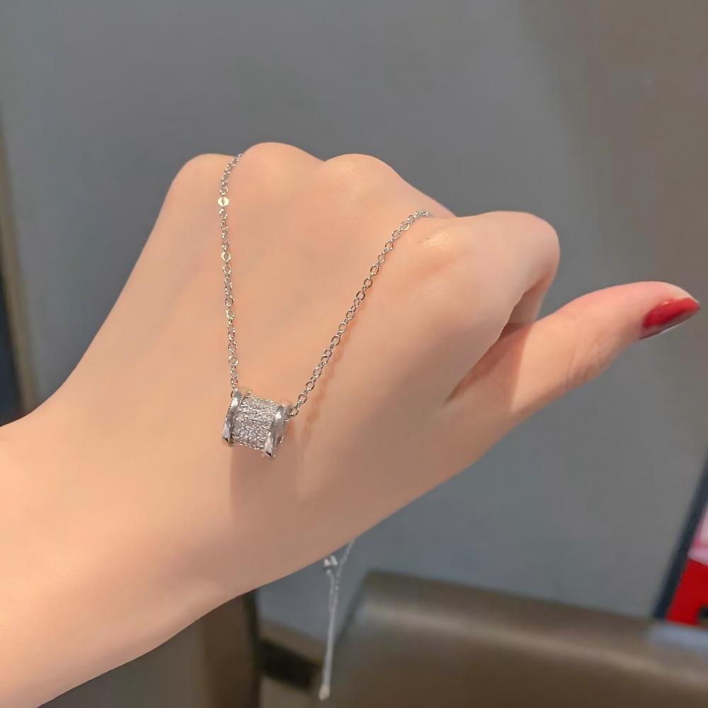 Summer Silver Series Titanium Steel Non-Fading Necklace for Women - Fashionable, Light Luxury, Niche, High-End