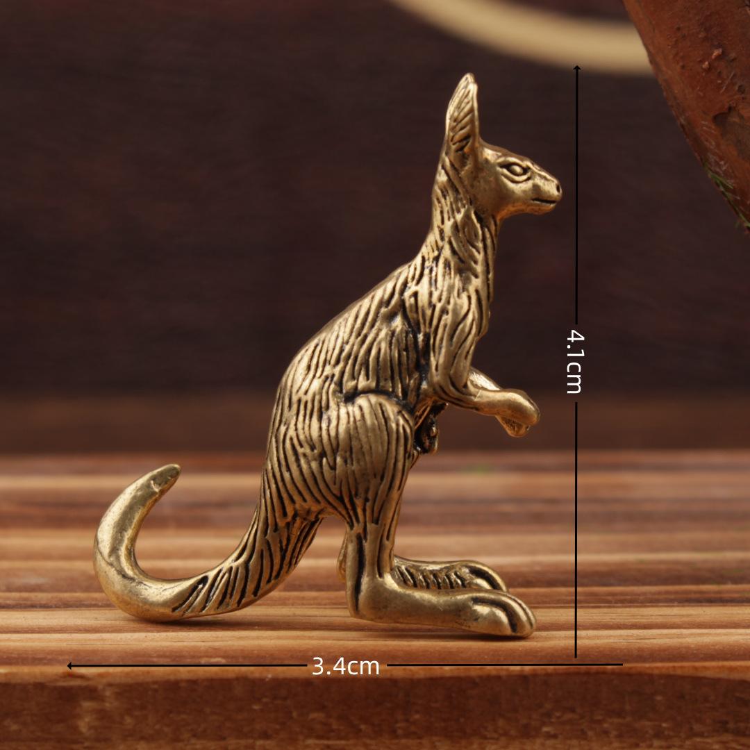 

Statue Kangaroo Figure Home Decor Brass Handicraft Ornament Cultural and Creative Home Decoration светло-серый
