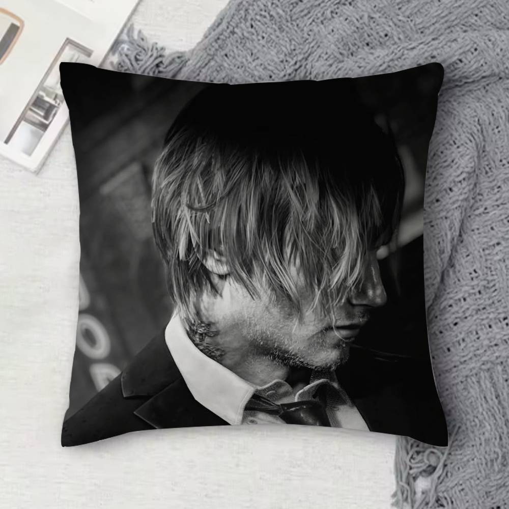 Leon RResident RE Evil Doublesided Printed Square Decorative Cushion Cover for Sofa Living Room Home Decor