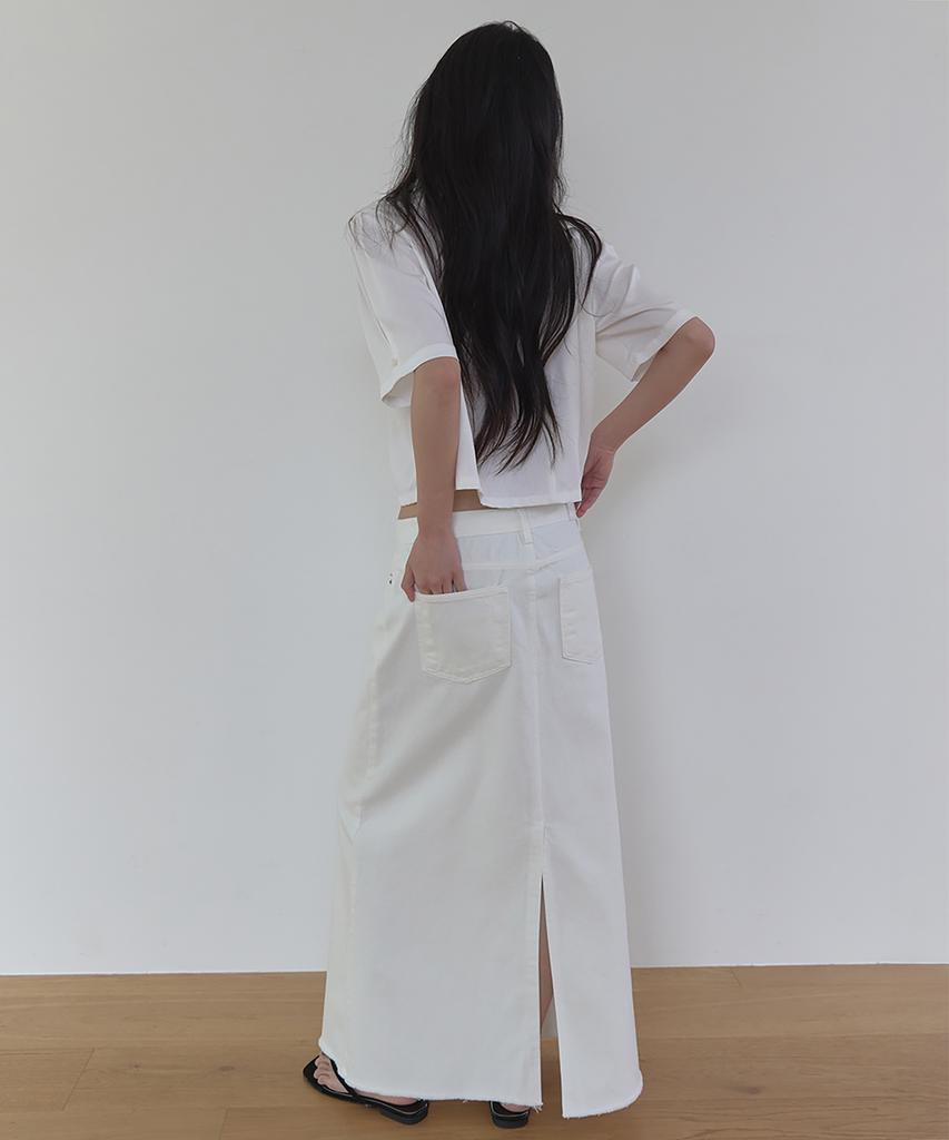 Lonkeu Slit Denim Maxi Skirt (White)