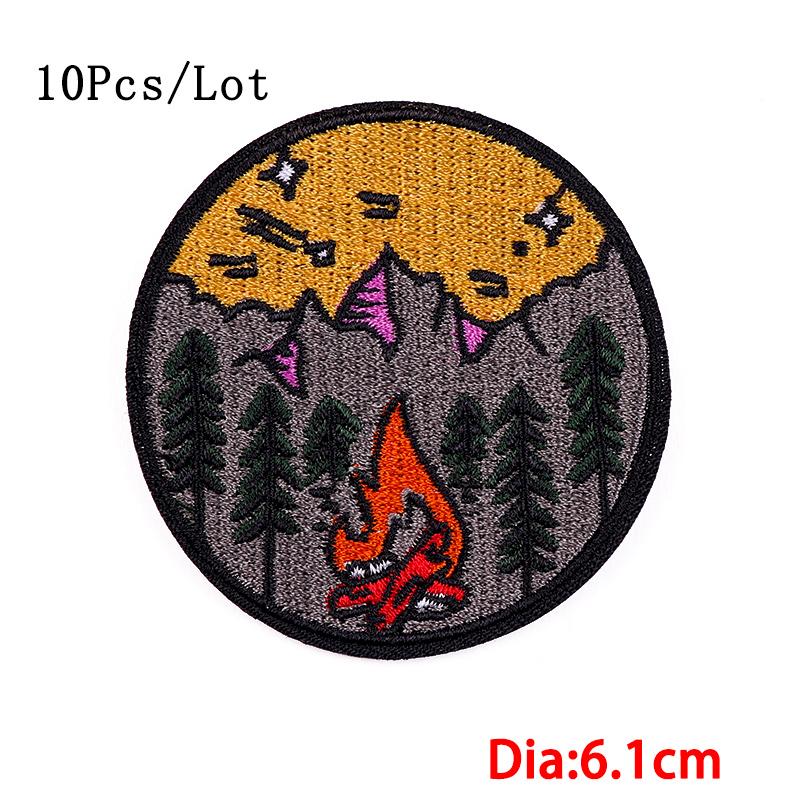 

10Pcs/Lot Wilderness Patch Iron On Patches On Clothes Landscape Embroidered Patches For Clothing DIY Hook Loop Patch For Clothes