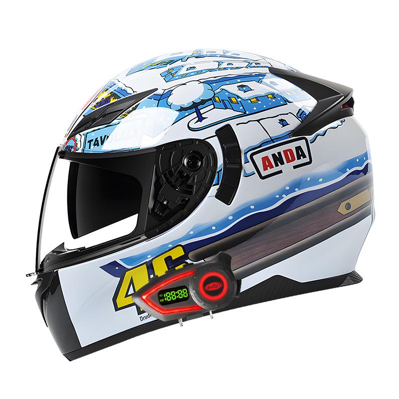 Bluetooth Smart Taillight Flip-Up Motorcycle Helmet for Men and Women - All-Season, Full Coverage for Electric and Off-Road Riding